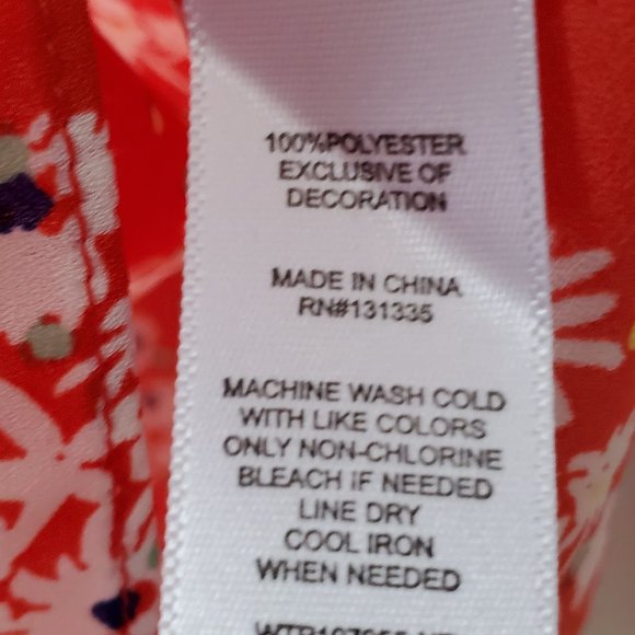 Socialite mock neck blouse - Picture 7 of 7